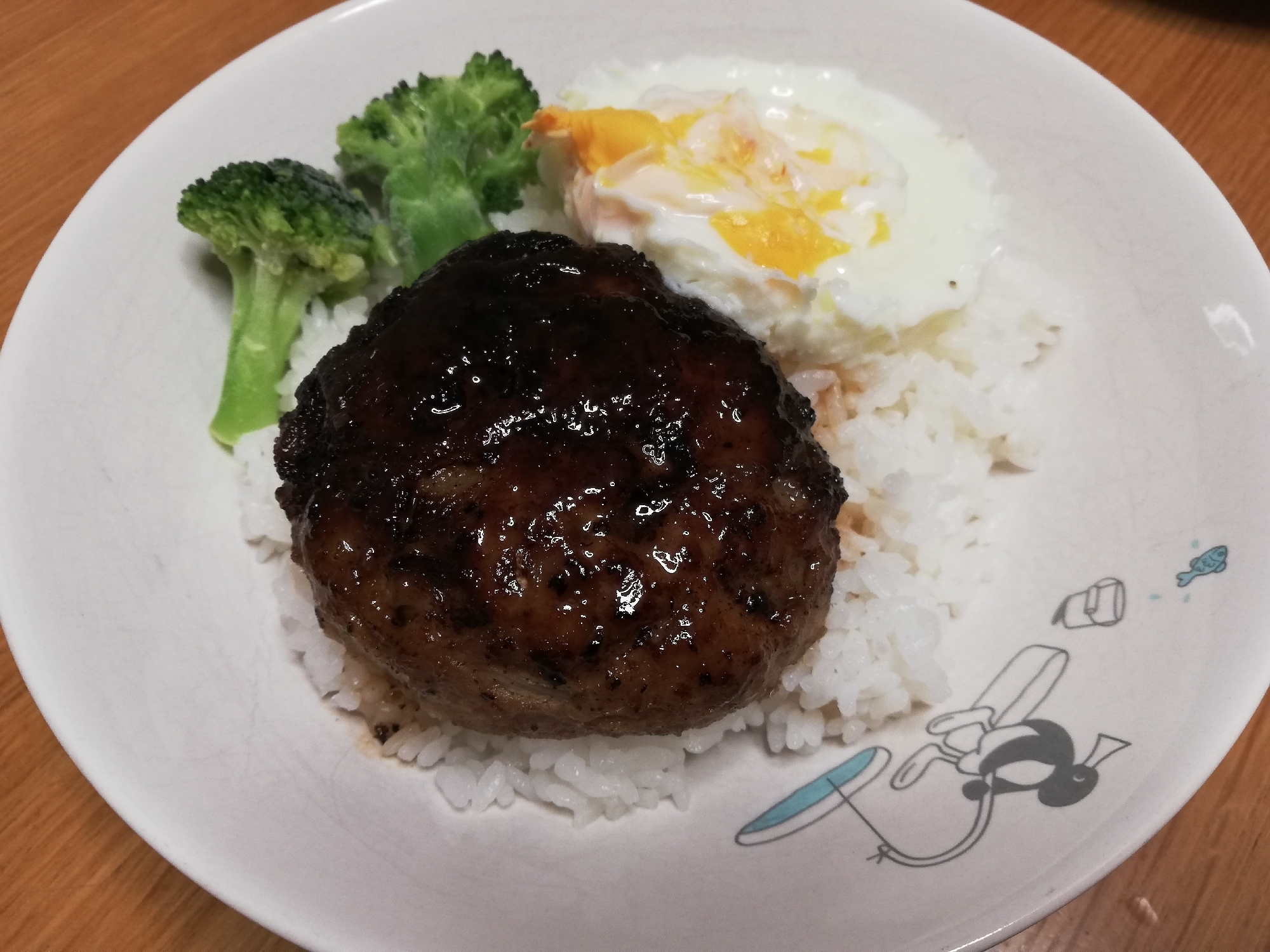 昨日のハンバーグでロコモコ丼