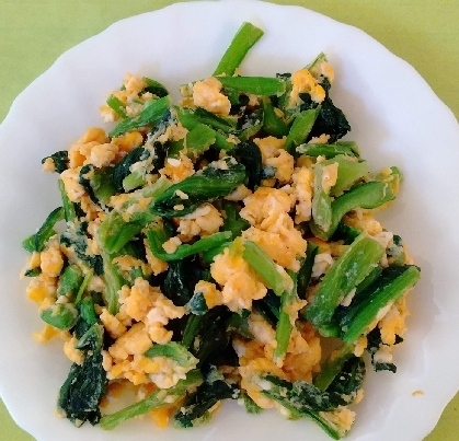 お弁当に！小松菜と卵のシンプル塩コショウ炒め♪