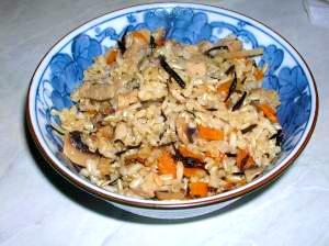 五目炊き込み玄米ご飯