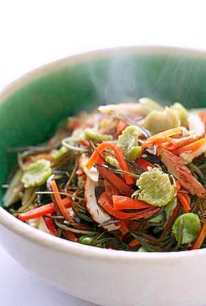 打ち豆入り、刻み昆布の五目煮