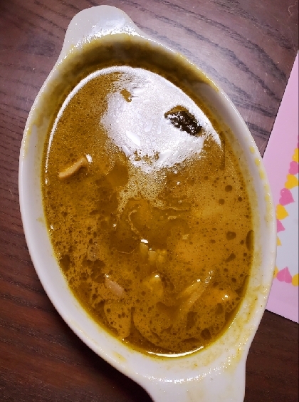 超簡単、グリーンカレーシーフードスープ