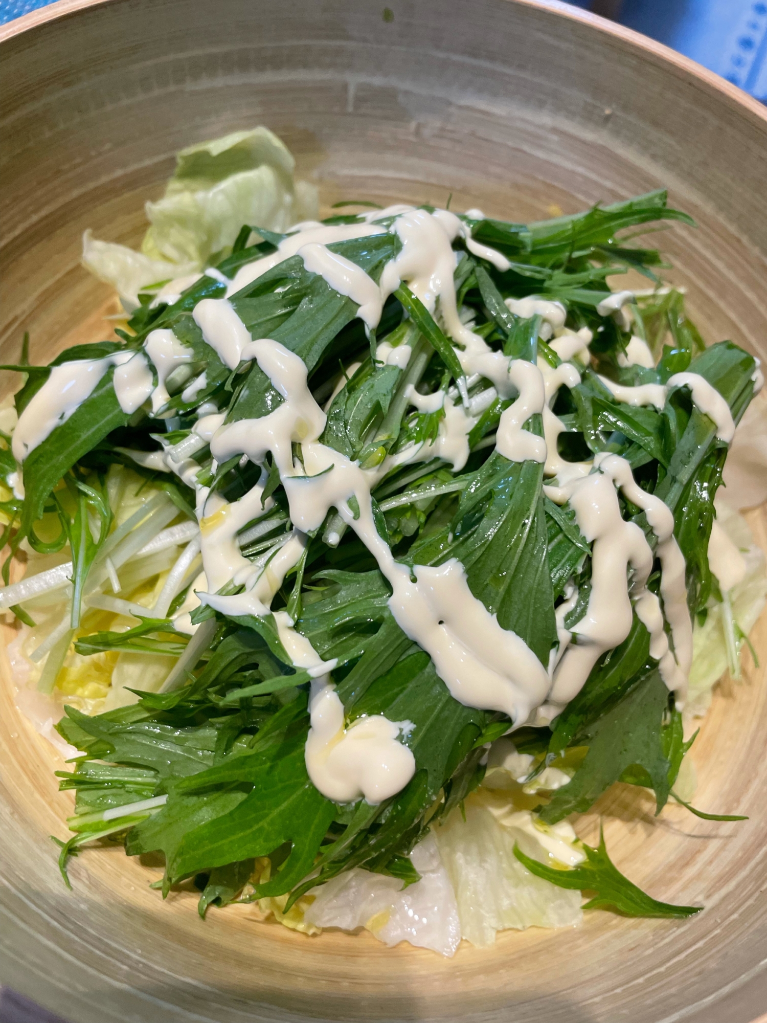 水菜とレタスの簡単マヨサラダ