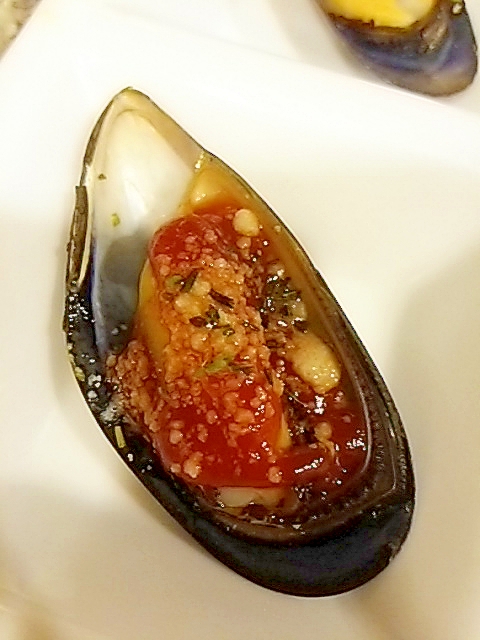 ムール貝のケチャチーズ焼き