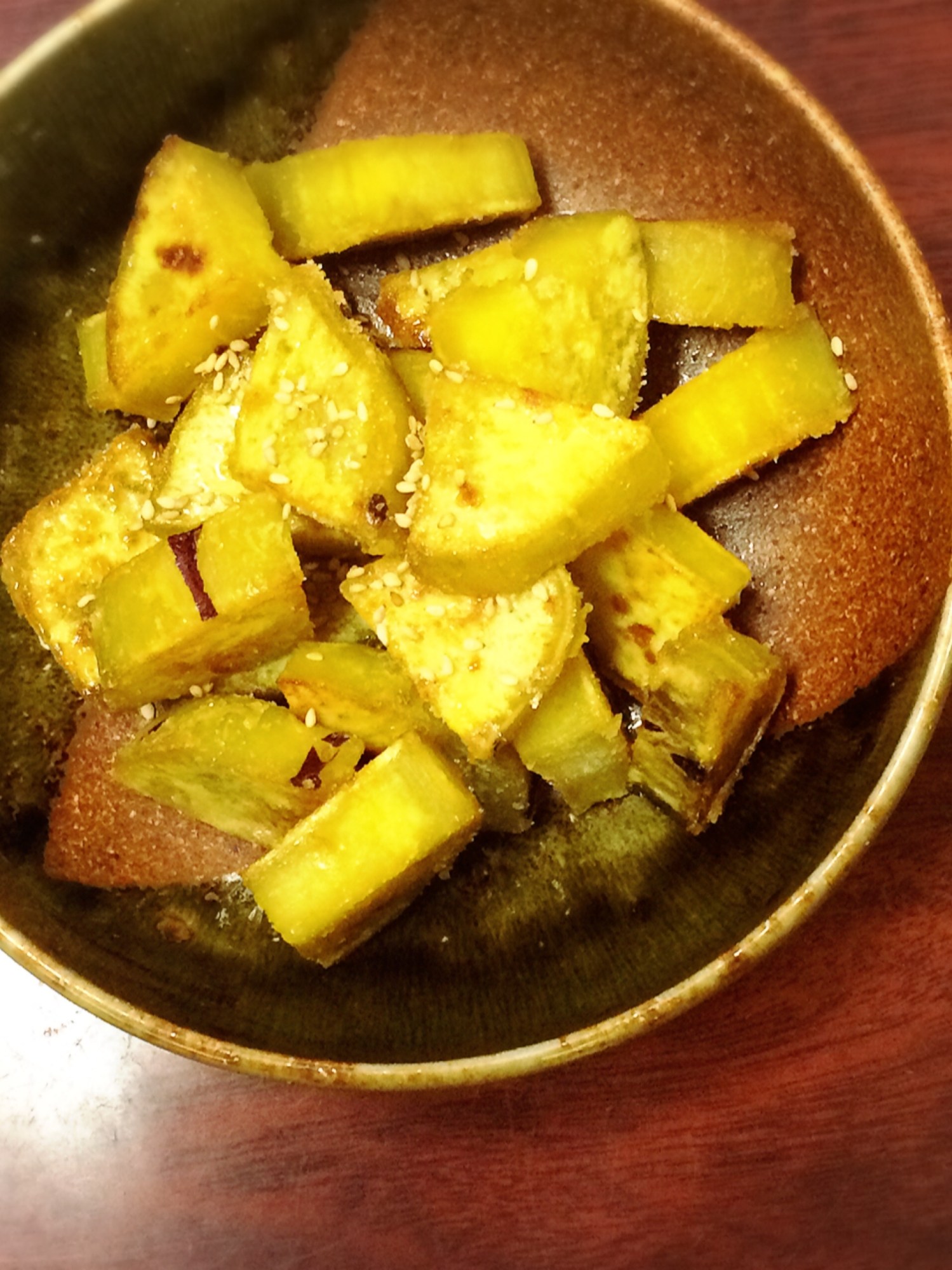 食べだしたら止まらない!さつまいもの塩バター焼き♡