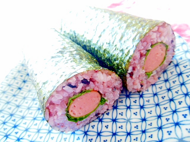雑穀黒米de❤大葉と山葵醤油ウィンナーの巻き寿司❤