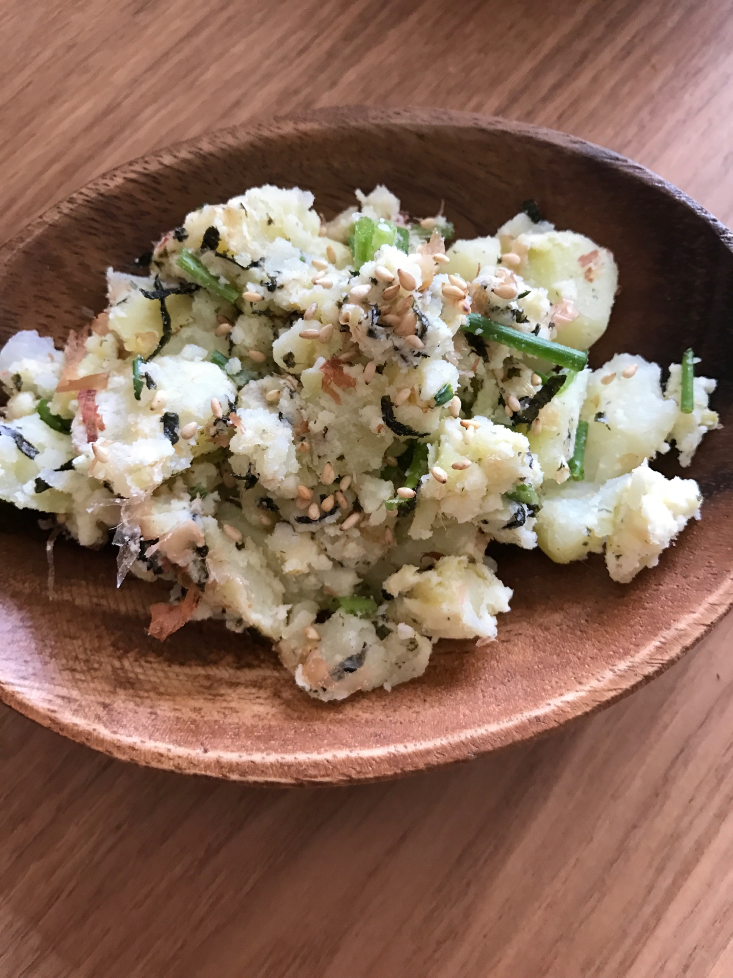 刻み海苔たっぷり和風ポテトサラダ