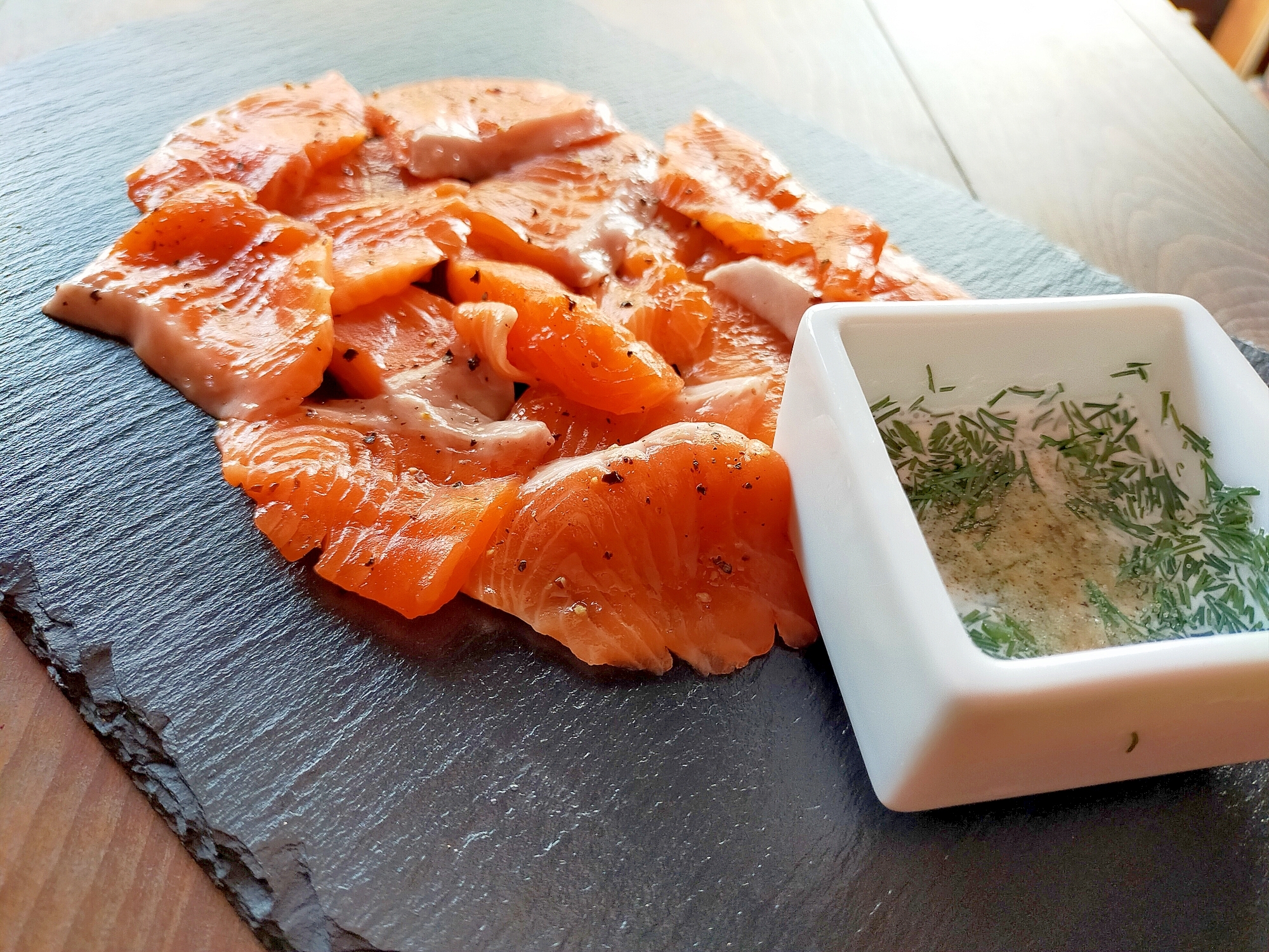 サーモンカルパッチョ ディルソース レシピ 作り方 By Akdeniz 楽天レシピ サーモンカルパッチョ ディルソース レシピ 作り方 By Akdeniz 楽天レシピ