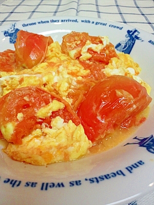 トマトと卵のシンプル炒め★ほっこりする美味しさ★