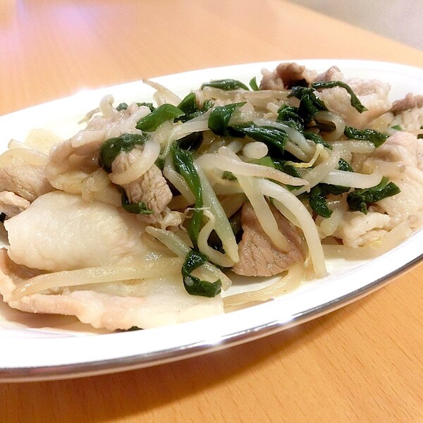 10分で完成 もやしとニラと豚バラ肉の野菜炒め レシピ 作り方 By 安くて 早くて 美味しい 楽天レシピ 10分で完成 もやしとニラと豚バラ肉の野菜炒め レシピ 作り方 By 安くて 早くて 美味しい 楽天レシピ