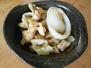 小さい子供にも安心、焼き肉の皿盛り