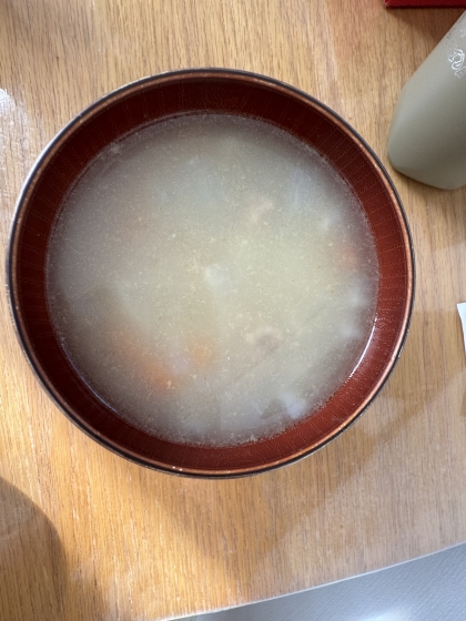 もち麦スープ初めて作りました。もちもち食感で美味しいっ！食物繊維豊富で腸活になりますねっ