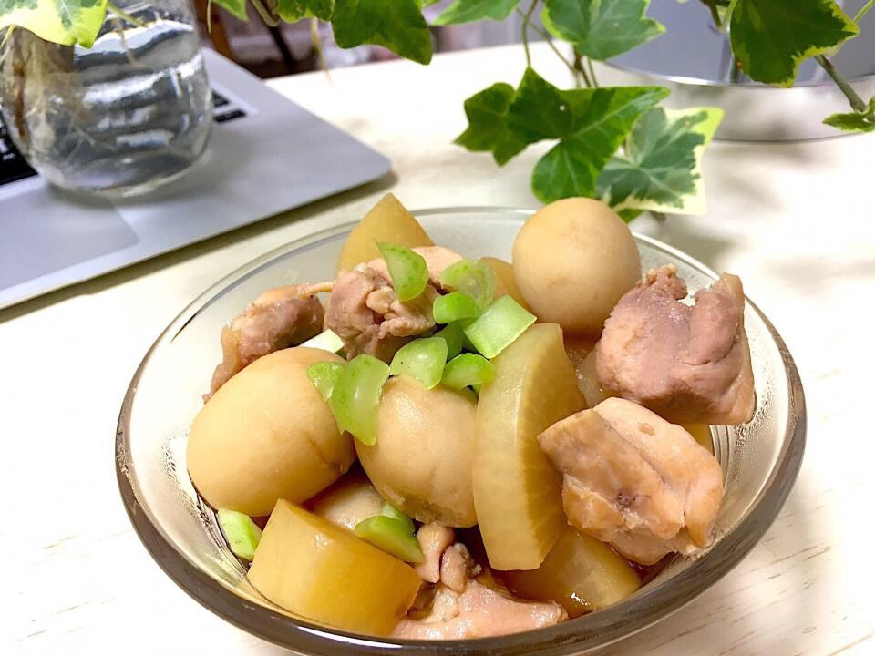 簡単!旬の里芋と鶏肉の煮物!