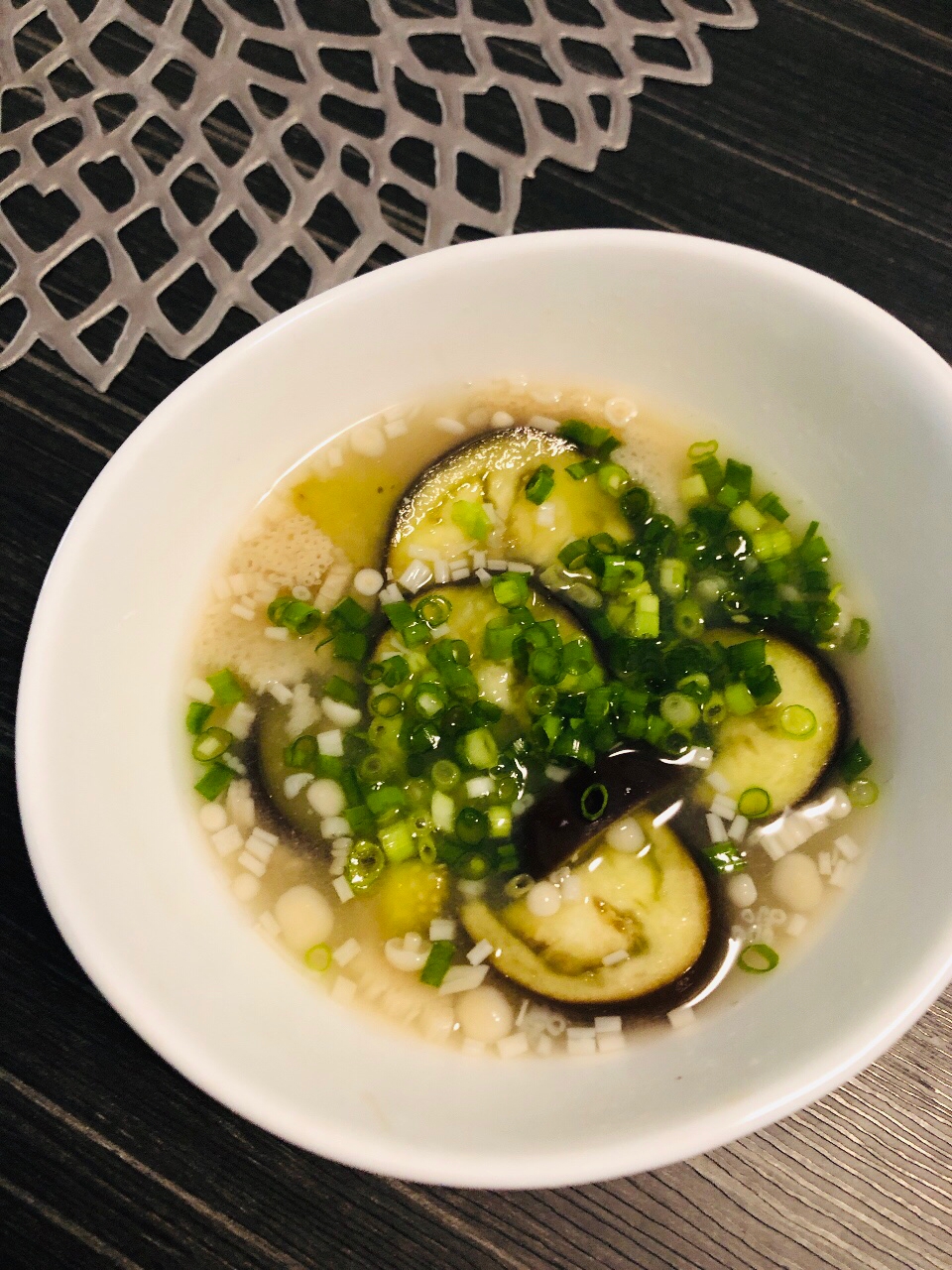 茄子とえのきの味噌汁