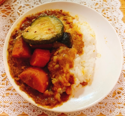 ズッキーニ入り！野菜カレー