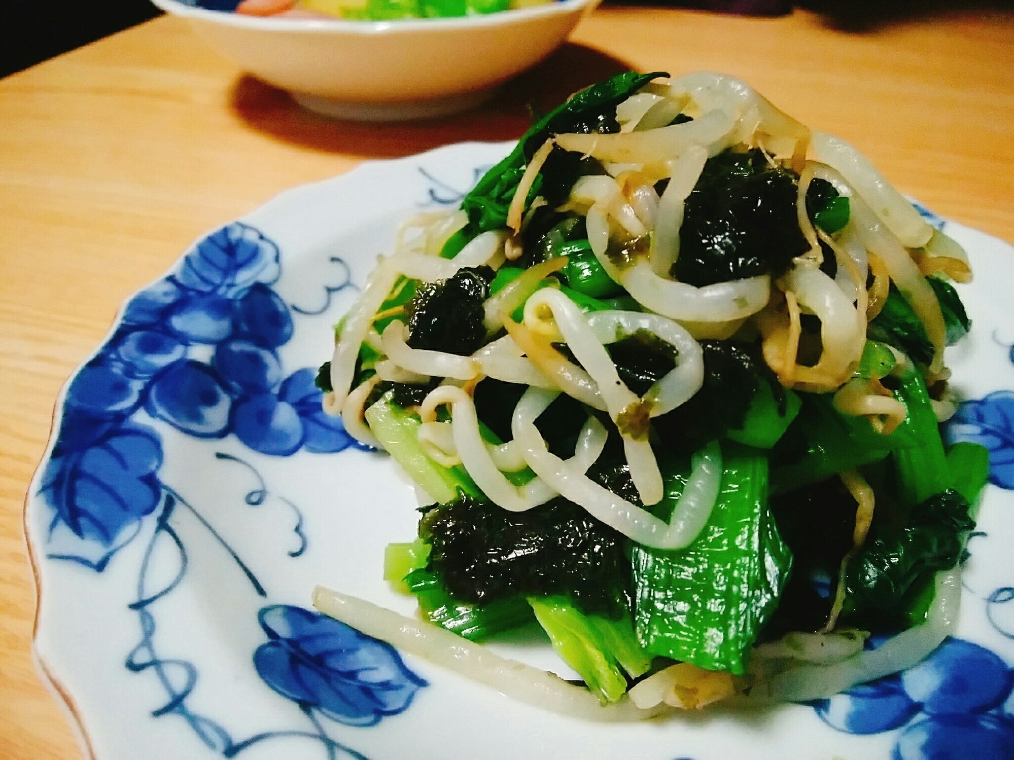 もやしと小松菜の海苔和え