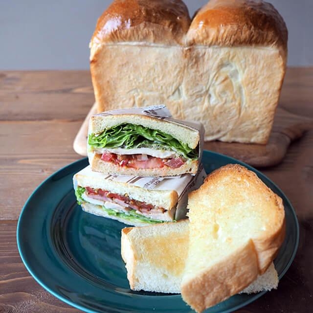 プロフーズ　ポーリッシュ種使用 ふんわり食パン