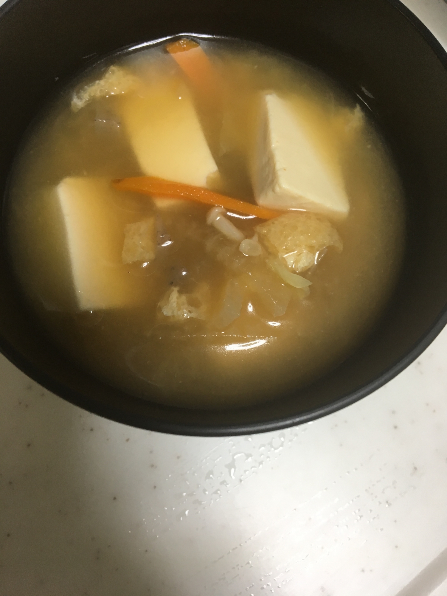 豆腐とエノキとこんにゃくの具沢山味噌汁(^O^)