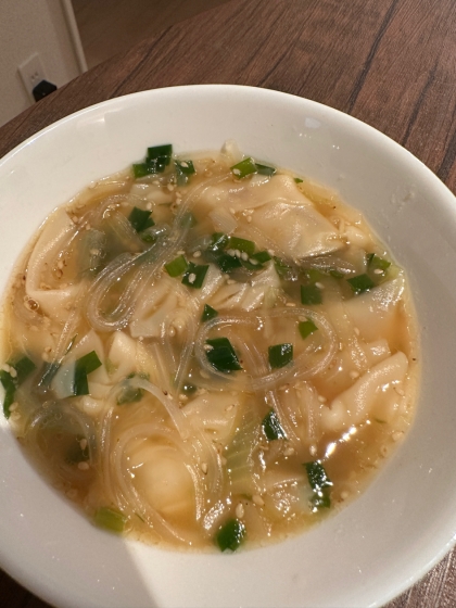 春雨とワンタンのスープランチ