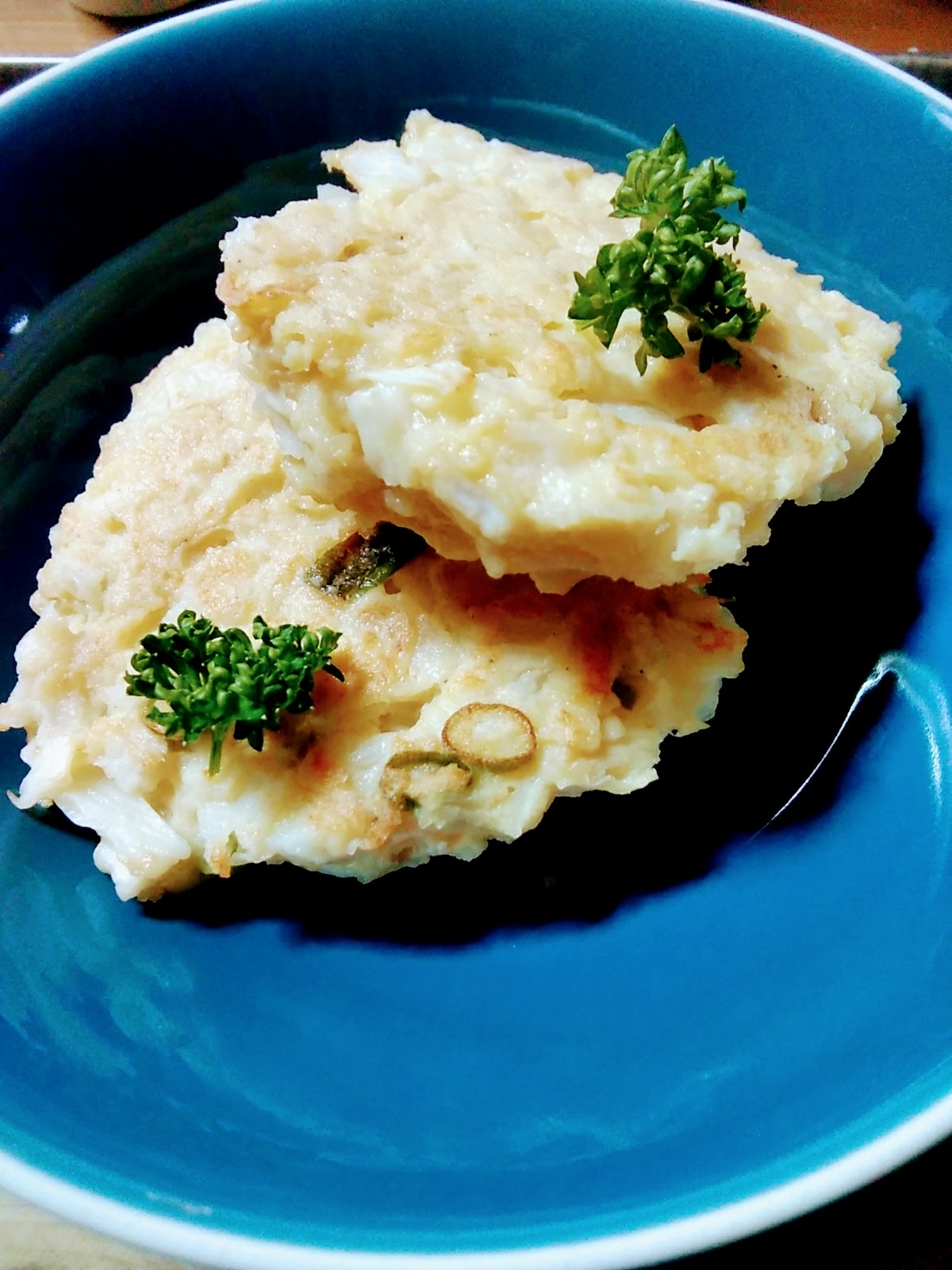 食感がいい♪えそミンチと新玉ねぎのおやき