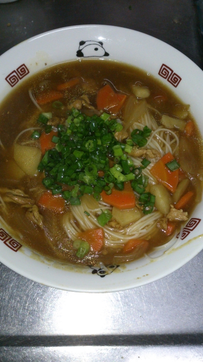 今回はそうめんを使ってカレー入麺を作りました。毎回乾麺を茹でる時に助かってます♪ごちそうさまでした。