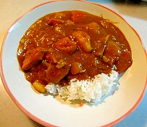 野菜いっぱい！美味しいチキンカレー