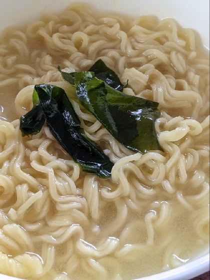 ラーメンの袋に残っちゃう割れ麺も美味しく調理◎！