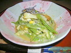 ちくわとささげの卵とじ
