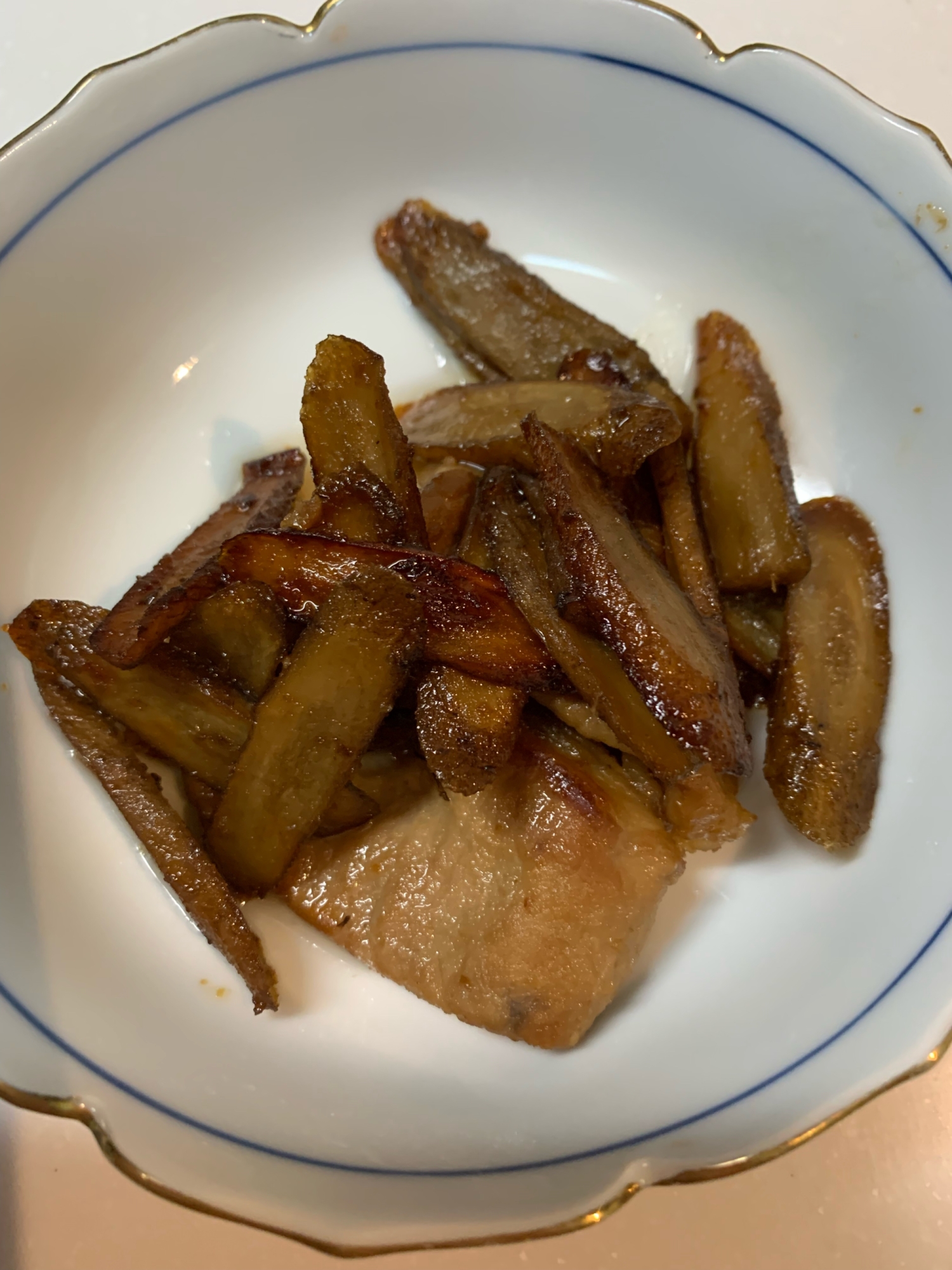 豚スライスとごぼうのおかず