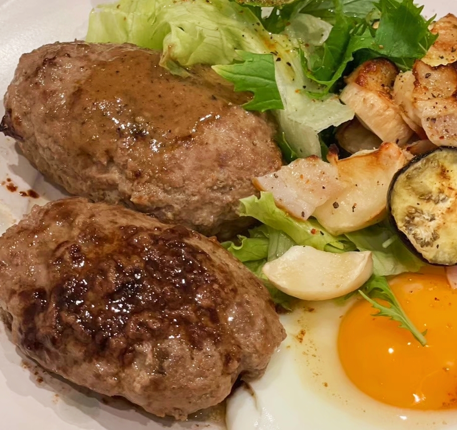 肉汁ジューシー！ハンバーグ☆