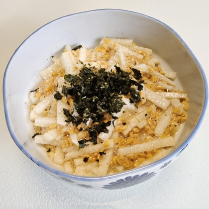 ねばとろしゃきっがたのおいしい　納豆と長いもの小鉢