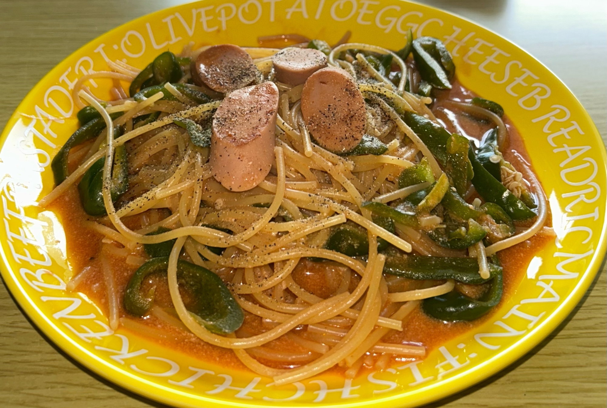 魚肉ソーセージとピーマンの豆乳パスタ♪