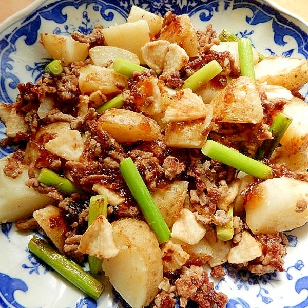 ６分！？茹でジャガ芋で早い❤合い挽き肉で炒め物♪