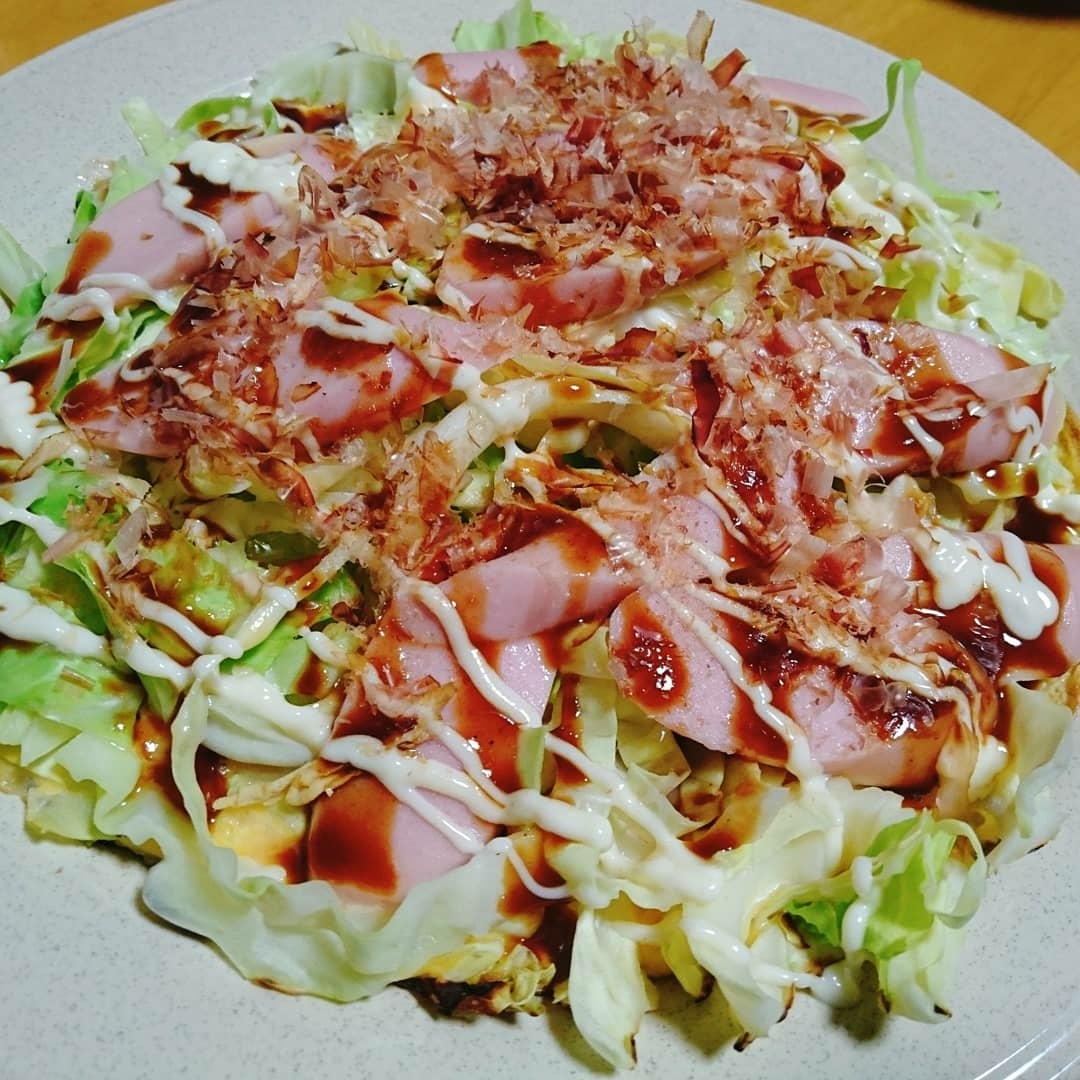 魚肉ソーセージとお餅のお好み焼き