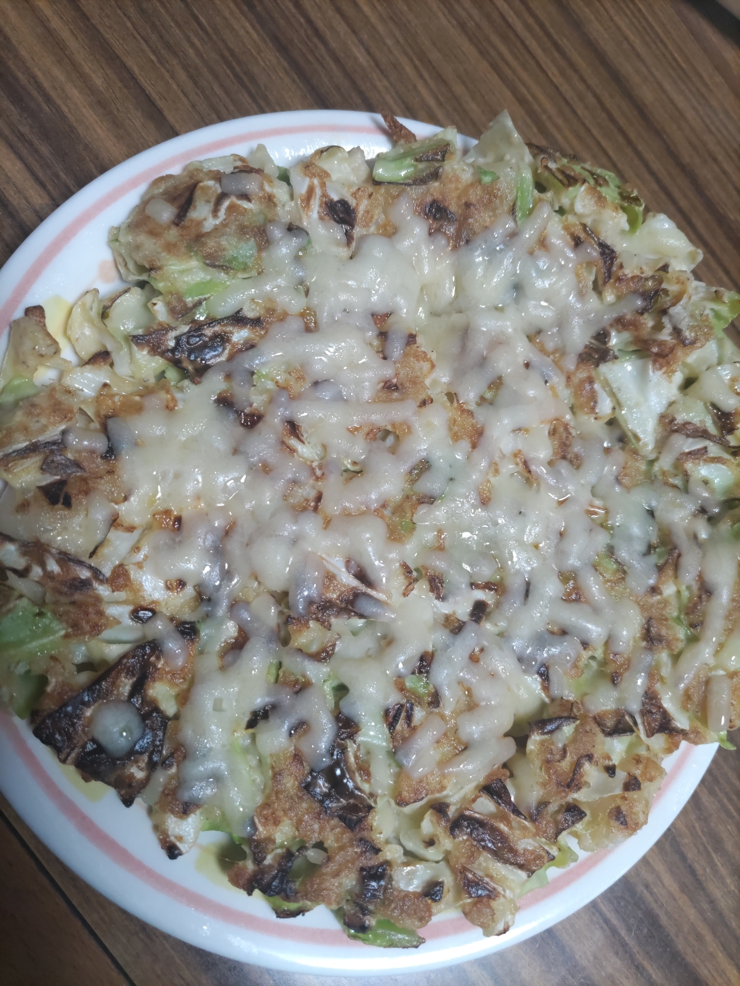 餅入りチーズ乗せオートミールお好み焼き