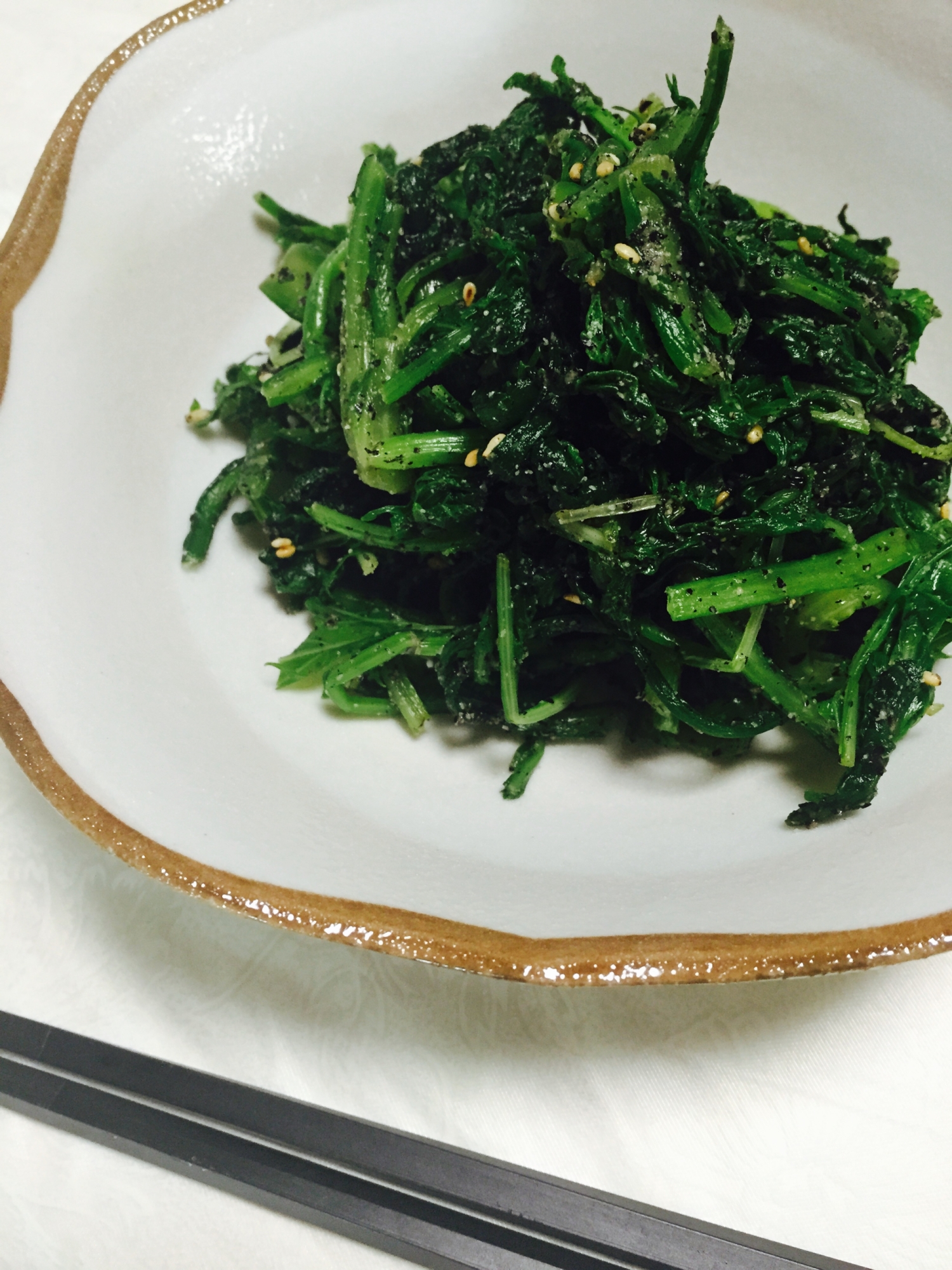 御飯に合う 春菊とからし菜の胡麻和え レシピ 作り方 By Aki 57 楽天レシピ