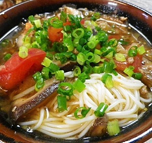 挽肉トマトの冷スープ素麺
