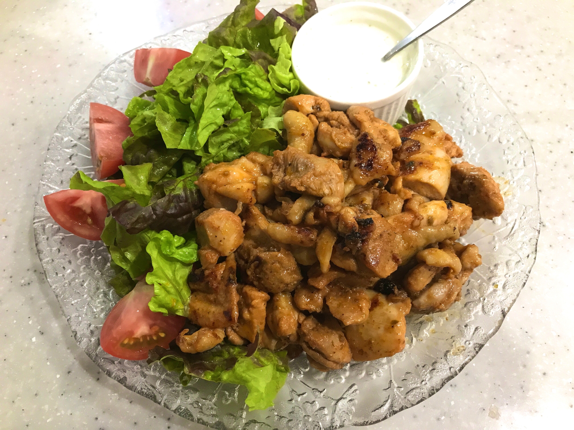 鶏肉のケチャップ焼き＊オニオンヨーグルトソース