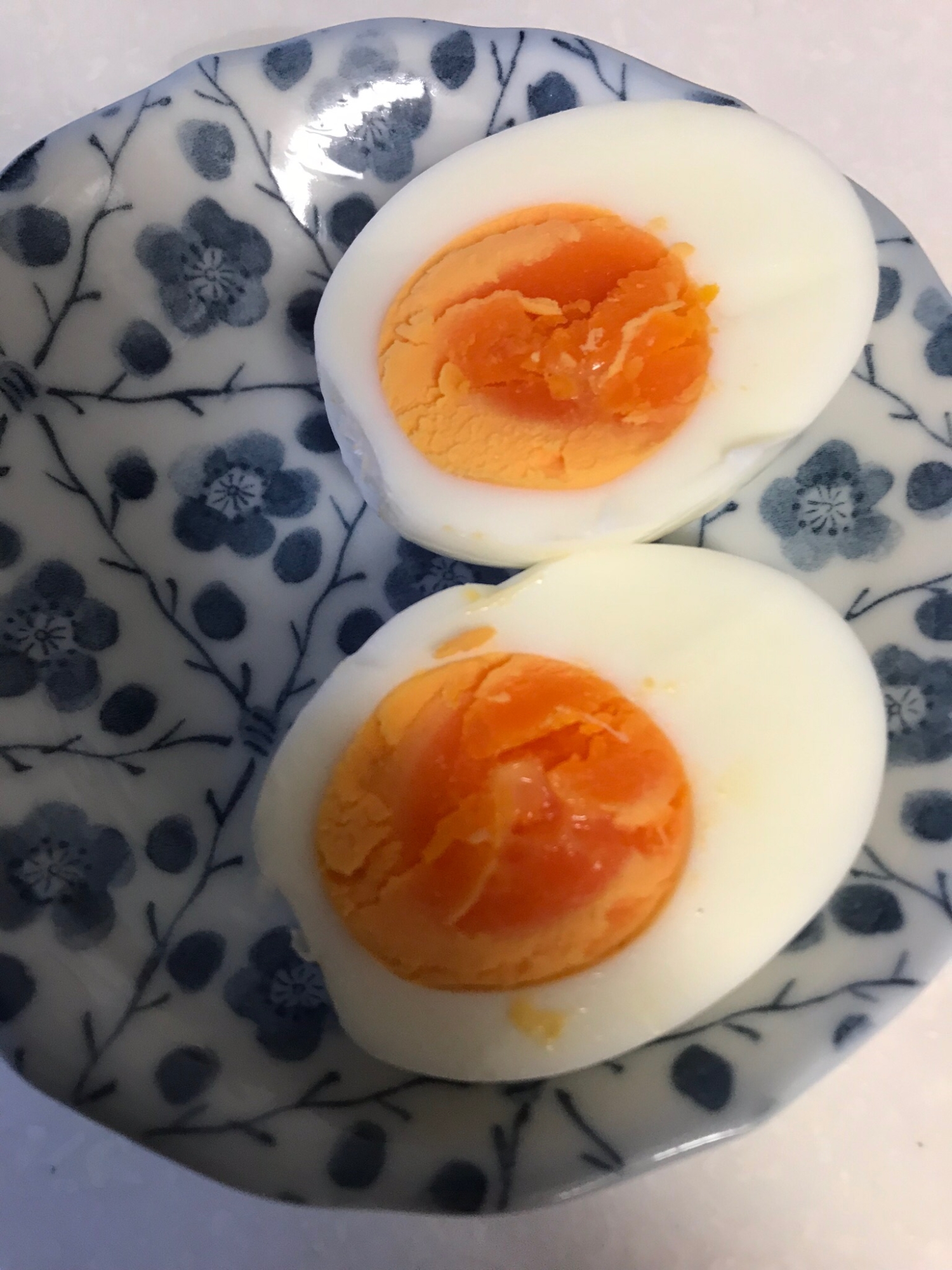 卵の黄身が中心にくるゆで卵 レシピ 作り方 By Rママ 楽天レシピ 卵の黄身が中心にくるゆで卵 レシピ 作り方 By Rママ 楽天レシピ