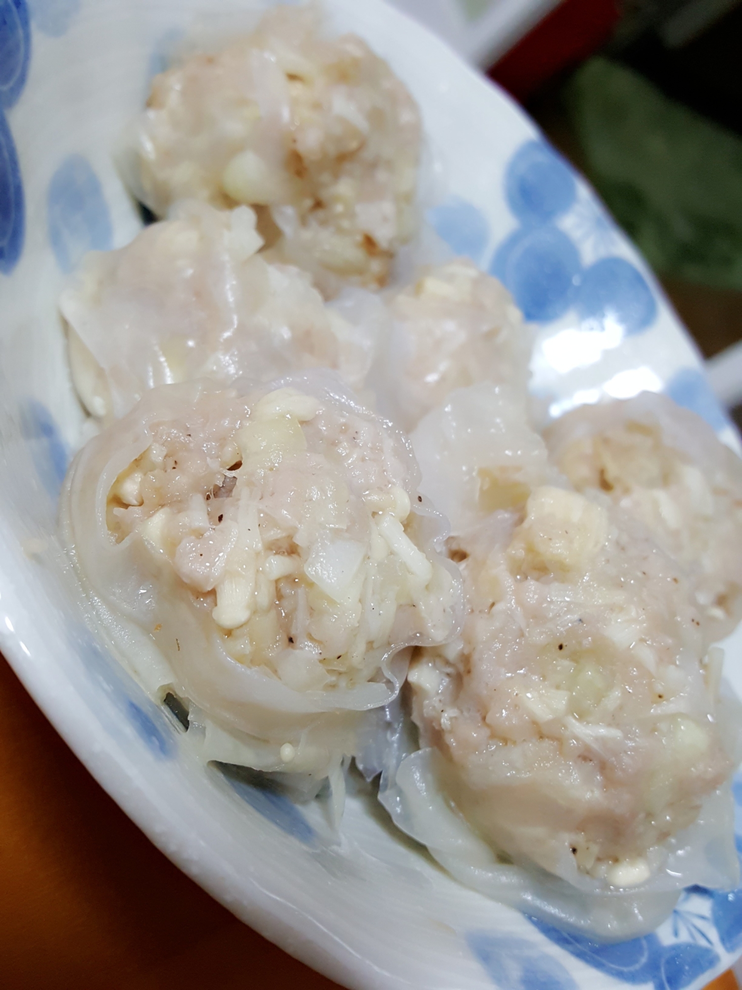 余った生春巻きの皮を使って簡単フライパン焼売 レシピ 作り方 By Aniel017 楽天レシピ 余った生春巻きの皮を使って簡単フライパン焼売 レシピ 作り方 By Aniel017 楽天レシピ