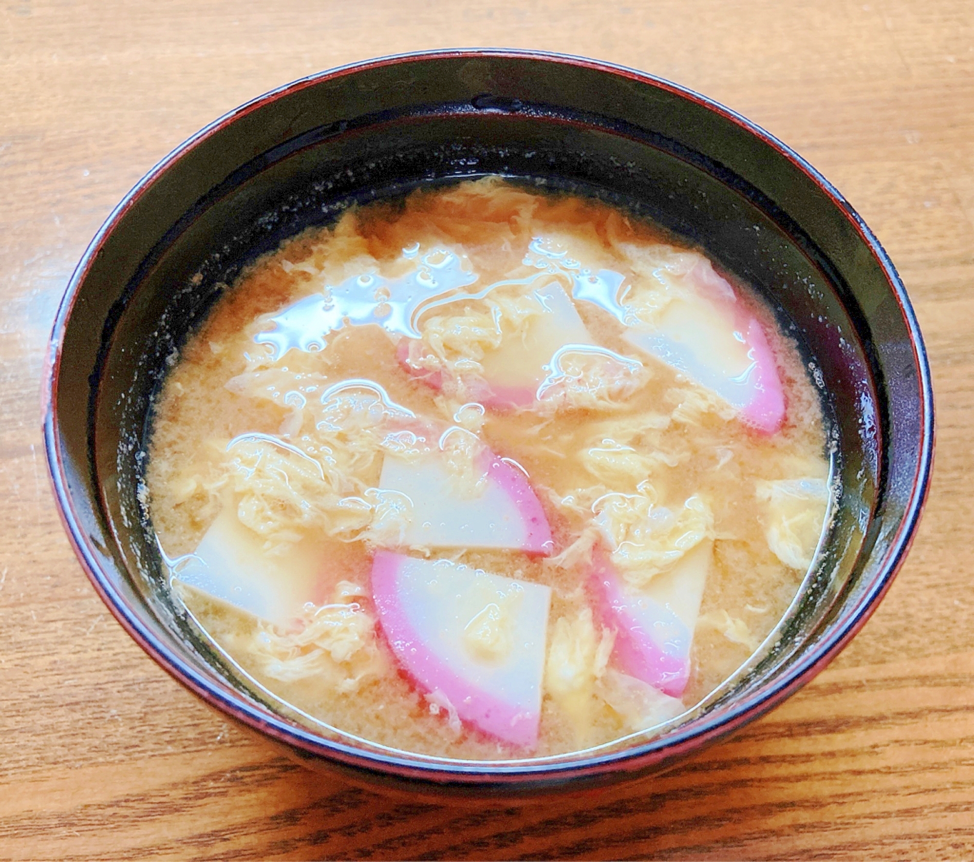 かまぼこのかき玉味噌汁