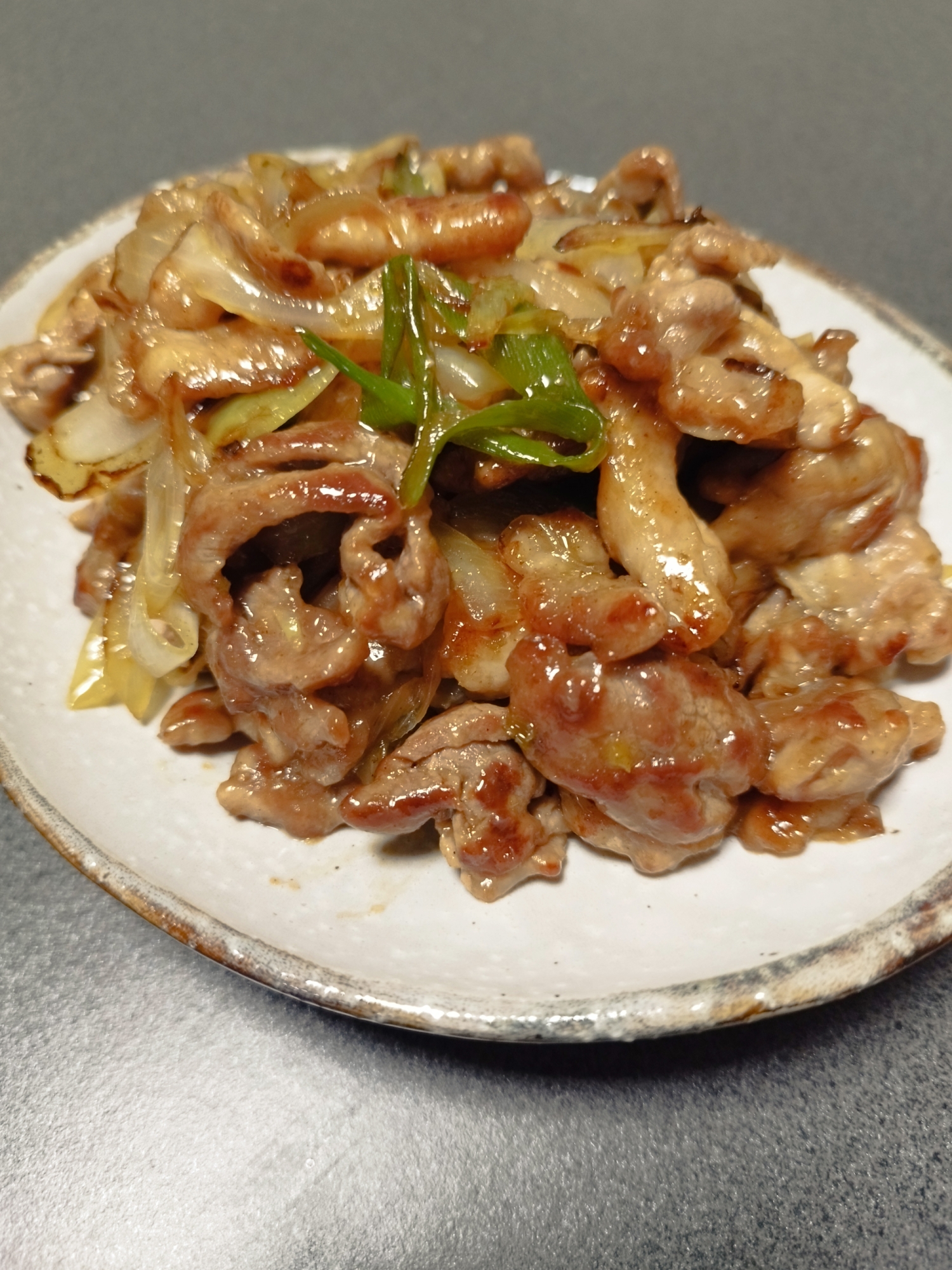 ご飯がすすむ【豚肉の柚子胡椒炒め】