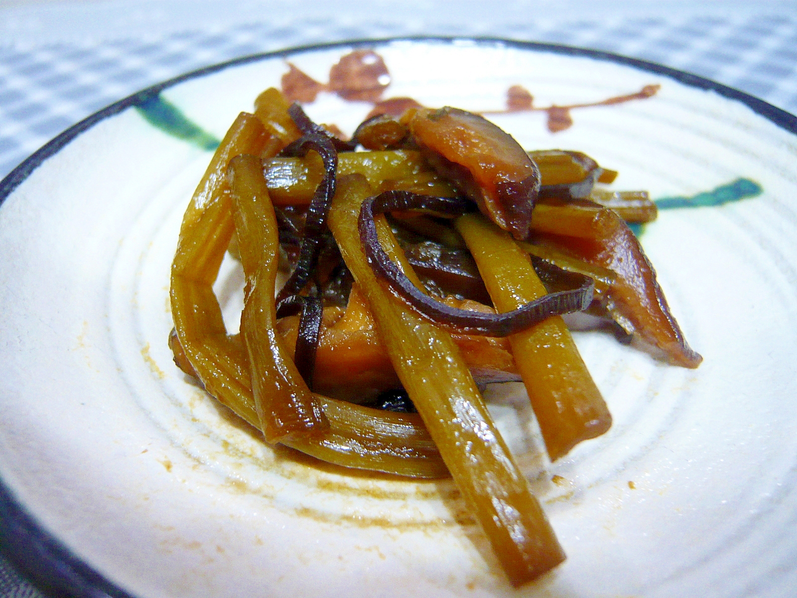 芋づるの佃煮 塩昆布と椎茸で旨味アップ♪