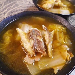 白菜ベーコンの豆板醤赤魚スープ