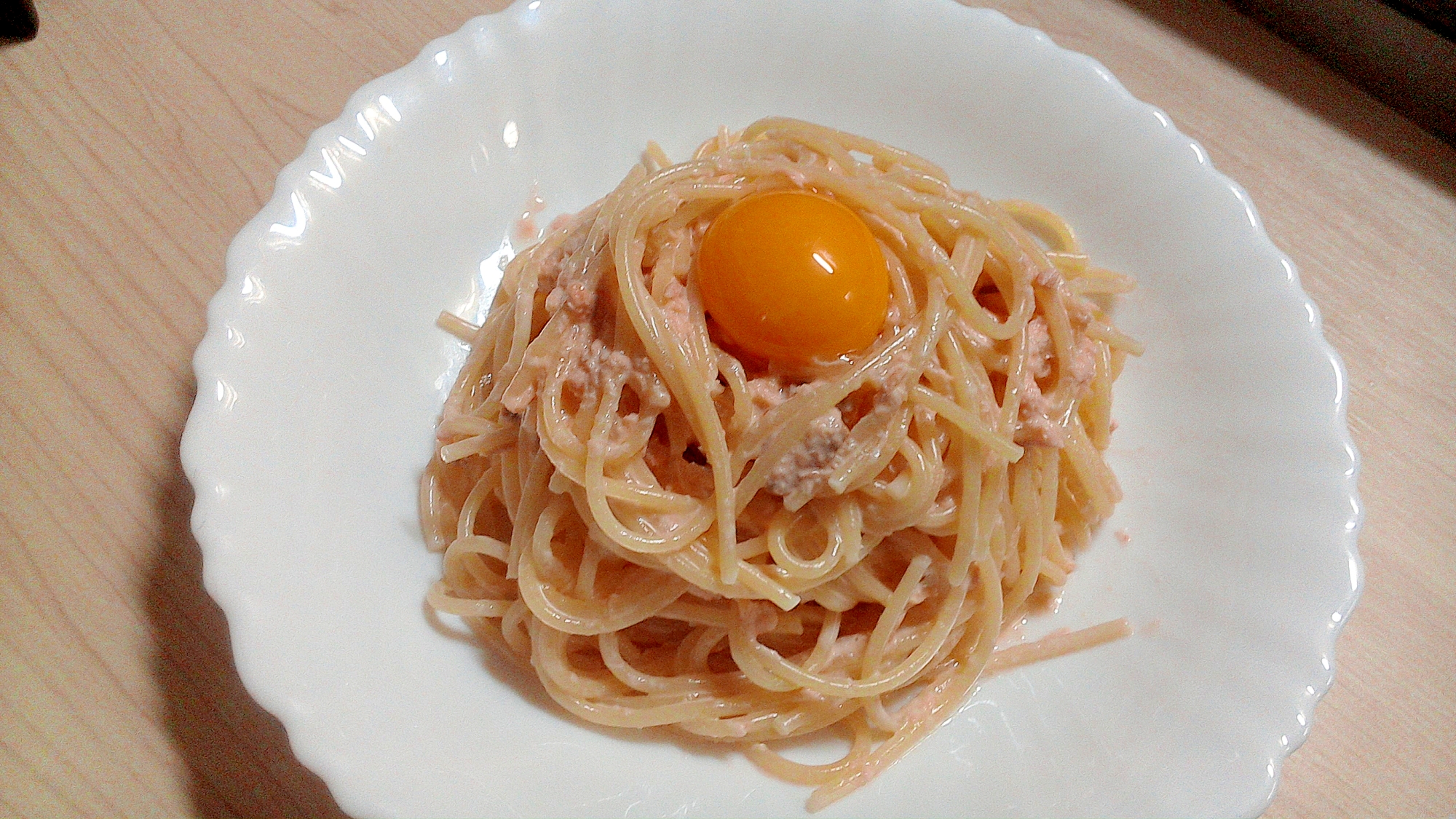 鮭フレークを混ぜるだけで作れる簡単鮭のカルボナーラ レシピ 作り方 By ねむいねむい8746 楽天レシピ