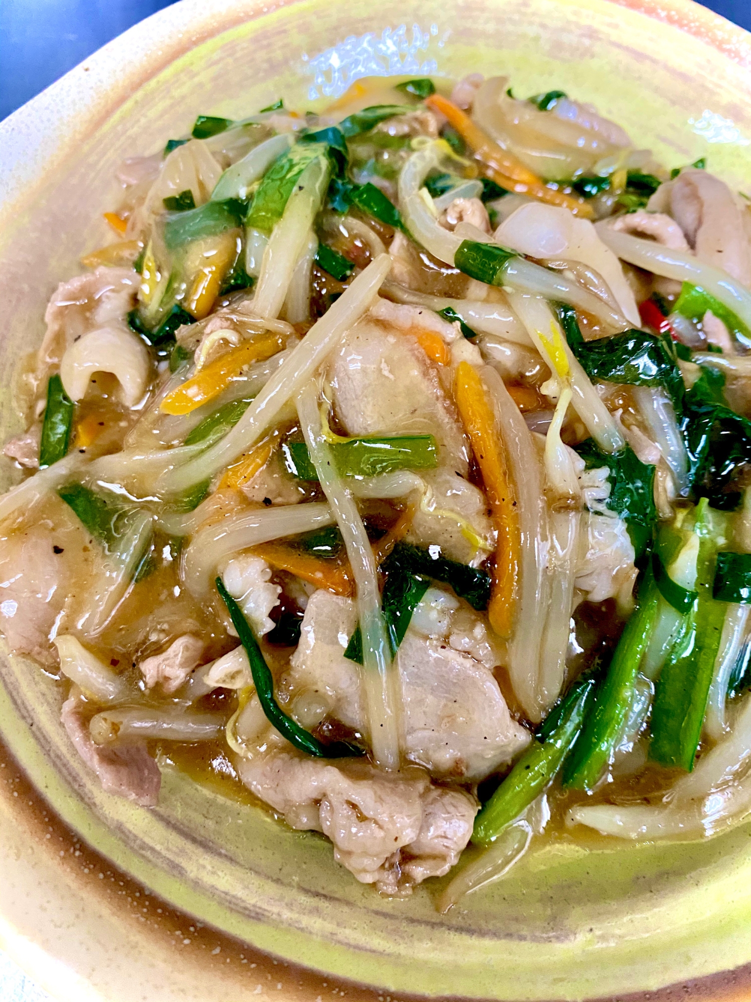 賄い もやしとニラのスタミナあんかけご飯 レシピ 作り方 By シェフ サクライケータ 楽天レシピ 賄い もやしとニラのスタミナあんかけご飯 レシピ 作り方 By シェフ サクライケータ 楽天レシピ
