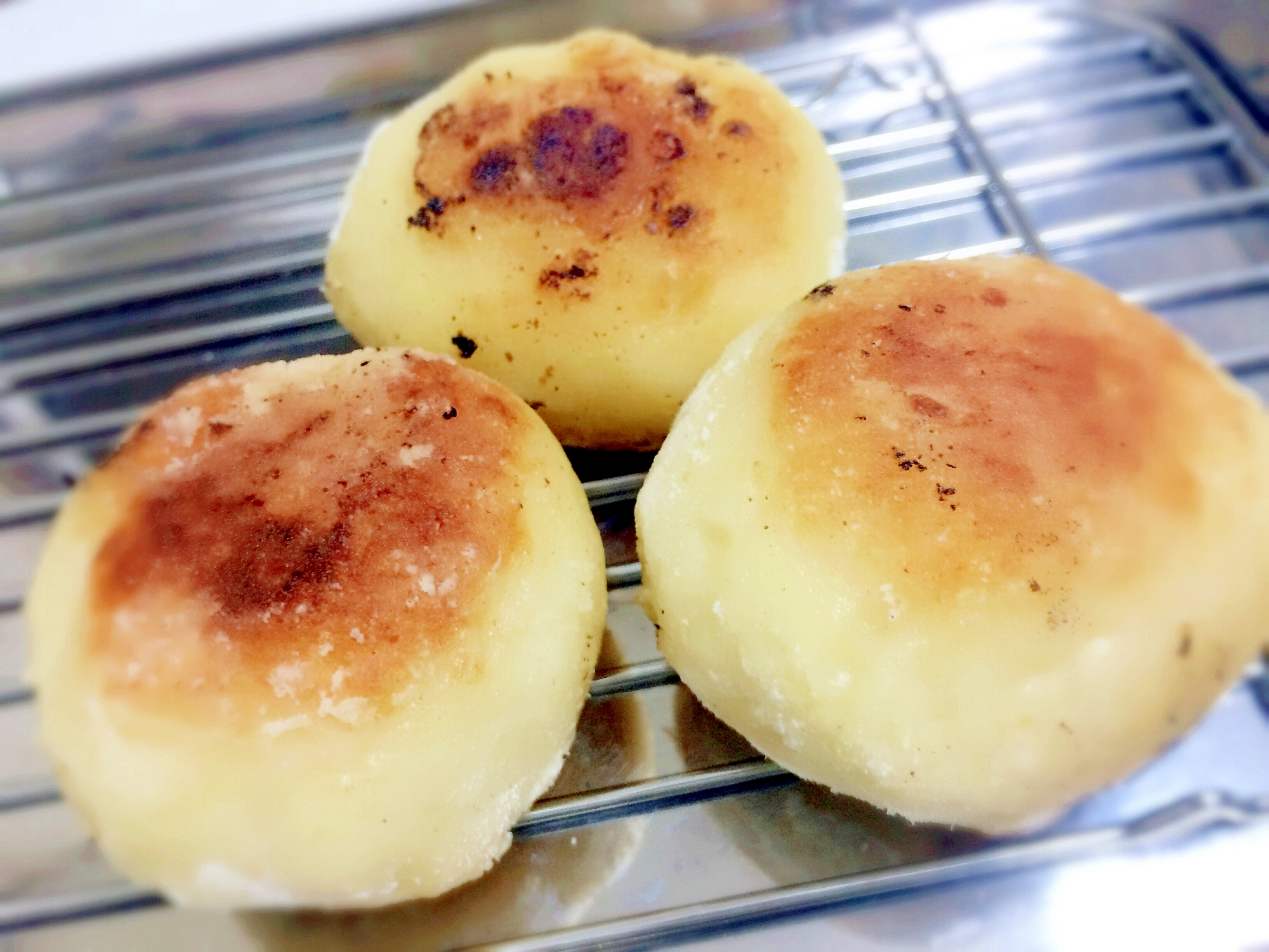 カリッと!お餅じゃないよ♪チーズいももち