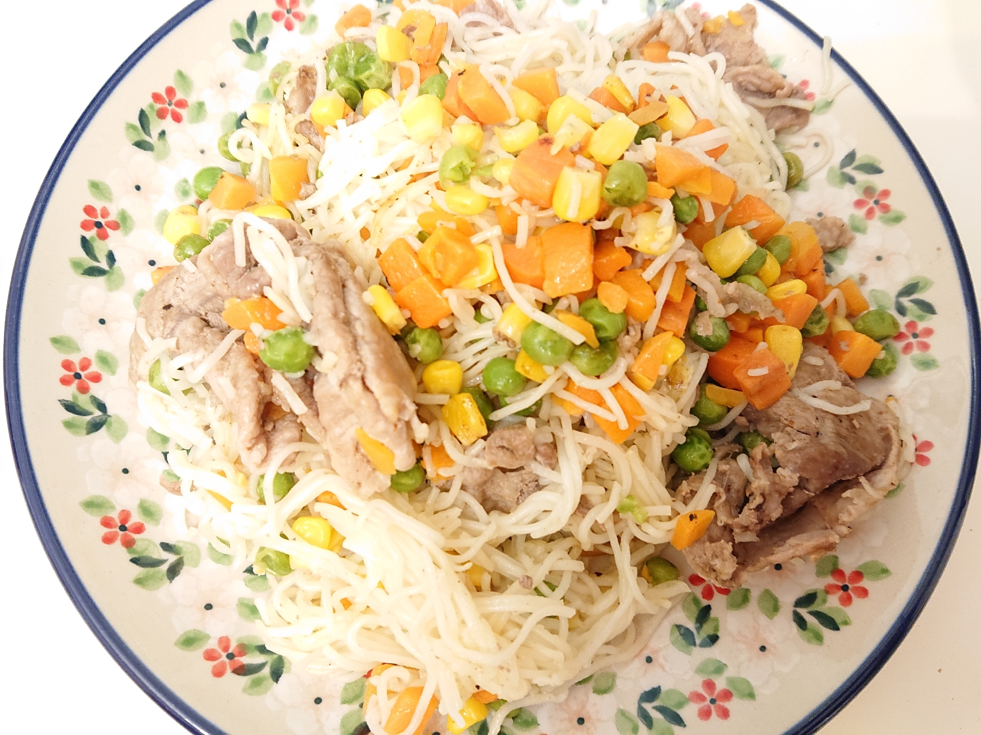 素麺リメイク⭐お好きな野菜と豚肉で素麺チャンプルー