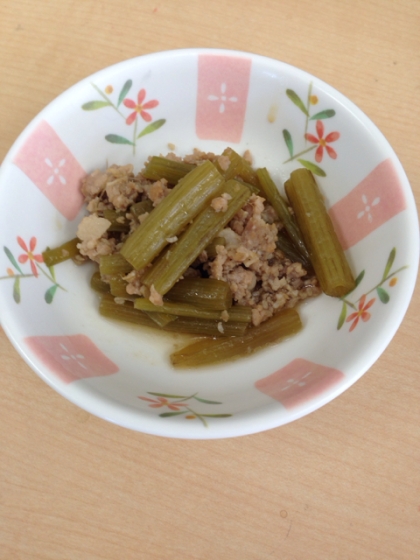 ふきが嫌いな主人も美味しく食べれる簡単煮物♪