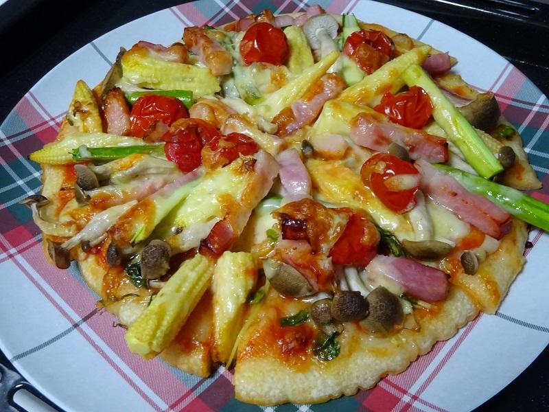 具だくさんピザ