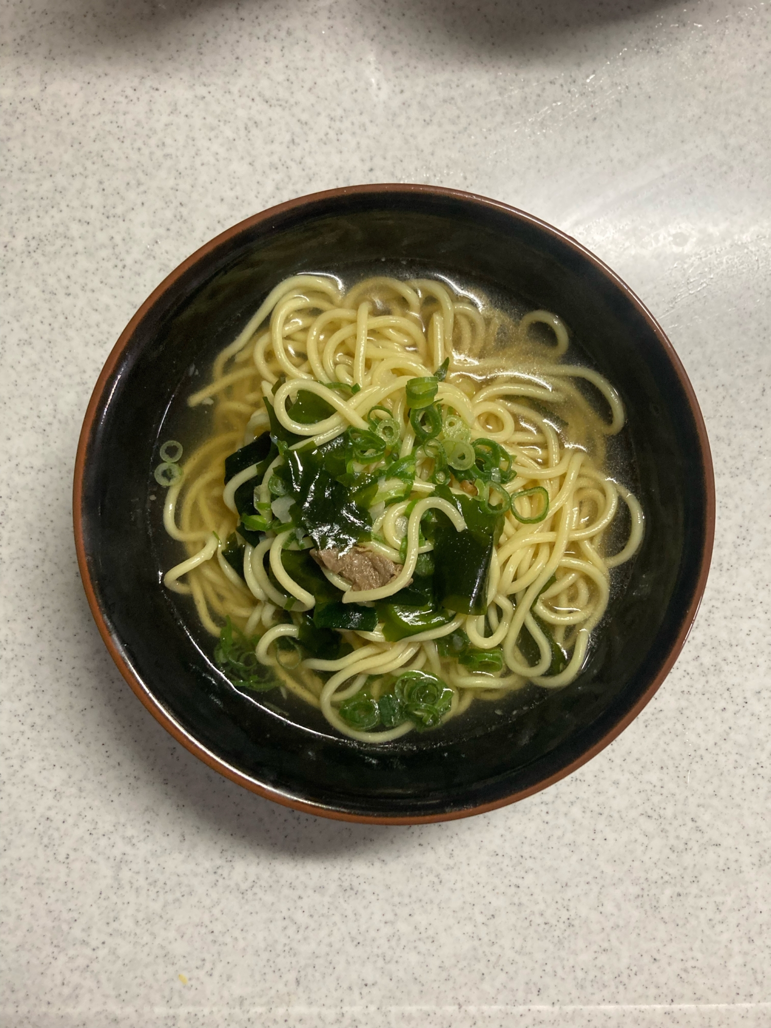 おでんの残りの汁で★わかめラーメン